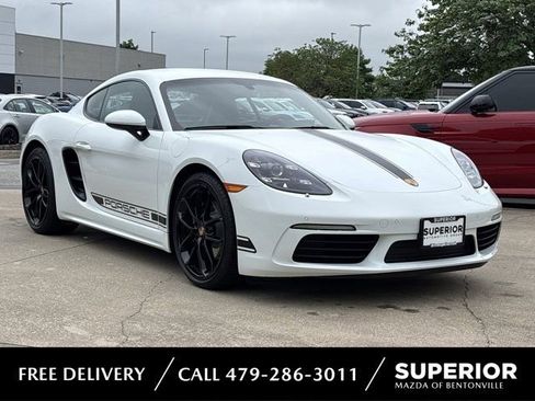 Used 2024 Porsche 718 Cayman RWD image 1