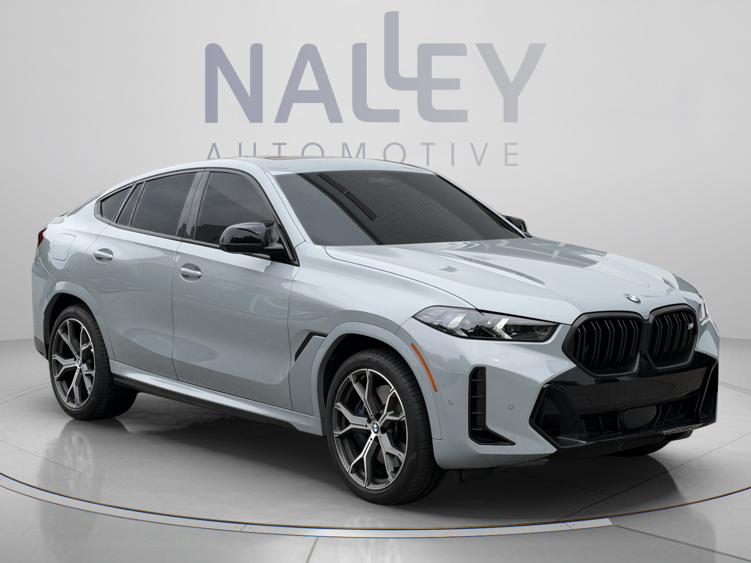Used 2026 BMW X6 M60i AWD/4WD image 5