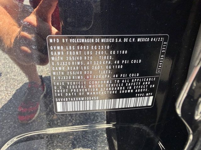 Used 2022 Volkswagen Tiguan SEL R-Line AWD/4WD image 31