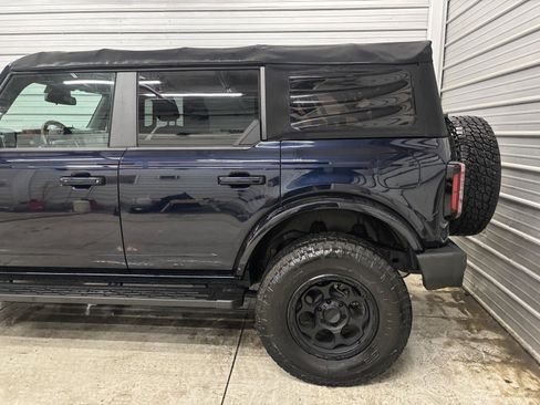 Used 2021 Ford Bronco Outer Banks image 5