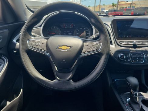 Used 2024 Chevrolet Malibu LT FWD image 16
