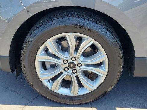 Used 2024 Ford Edge Titanium AWD/4WD image 29