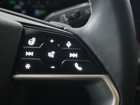 Used 2025 Audi Q5 Premium w/ Convenience Package image 13