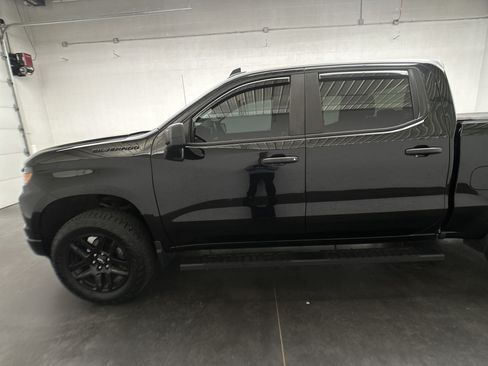 Used 2022 Chevrolet Silverado 1500 Custom w/ LPO, Dark Essentials Package AWD/4WD image 40