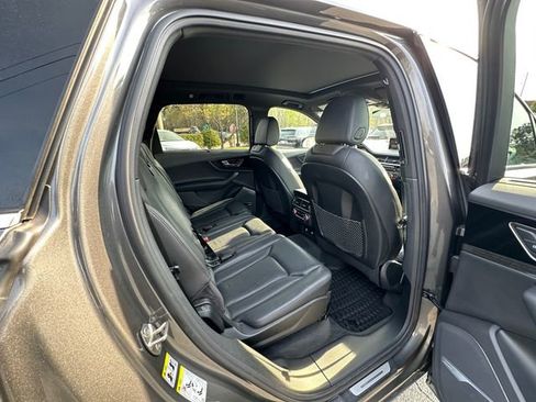 Used 2019 Audi Q7 3.0T Prestige AWD/4WD image 17