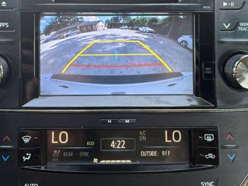 Used 2016 Toyota Avalon Limited w/ Toyota Safety Sense Package FWD image 16