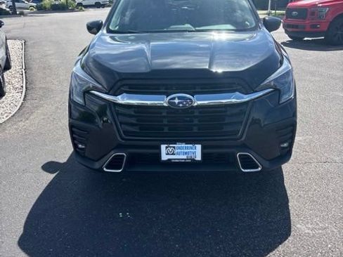 Used 2024 Subaru Ascent Touring AWD/4WD image 10