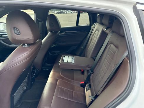 Used 2023 BMW X4 xDrive30i w/ Premium Package AWD/4WD image 5