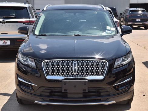 Used 2019 Lincoln MKC Premiere FWD image 3