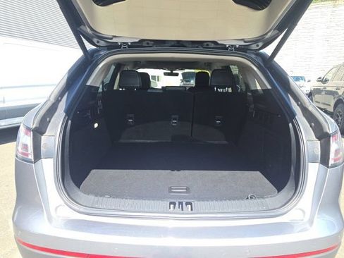 Used 2023 Lincoln Nautilus Reserve AWD/4WD image 14