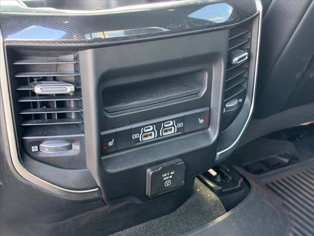 Used 2022 RAM 1500 Laramie AWD/4WD image 19