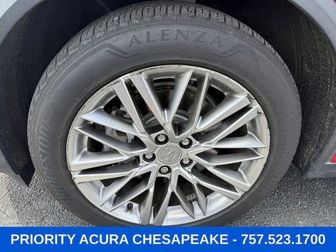 Used 2022 Acura MDX SH-AWD w/ Advance Package image 2