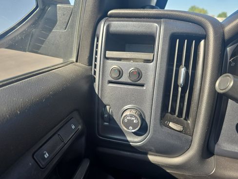 Used 2015 Chevrolet Silverado 2500 W/T image 19