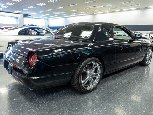 Used 2002 Ford Thunderbird RWD image 4