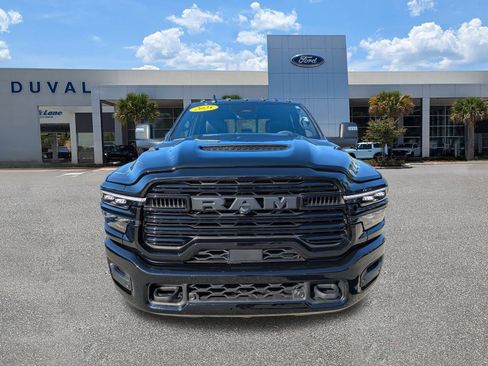 Used 2025 RAM 2500 Laramie image 32