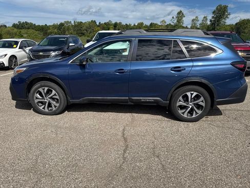 Used 2020 Subaru Outback Limited XT w/ Popular Package #2 AWD/4WD image 8