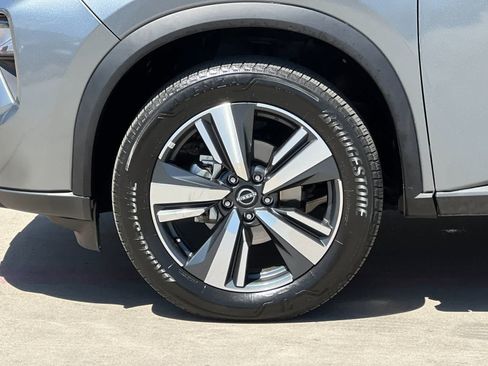 Used 2026 Nissan Rogue SL AWD/4WD image 28