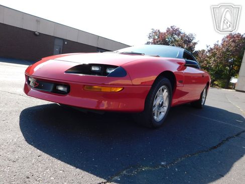 Used 1993 Chevrolet Camaro Z28 image 12