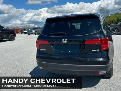 Used 2018 Honda Pilot EX image 4