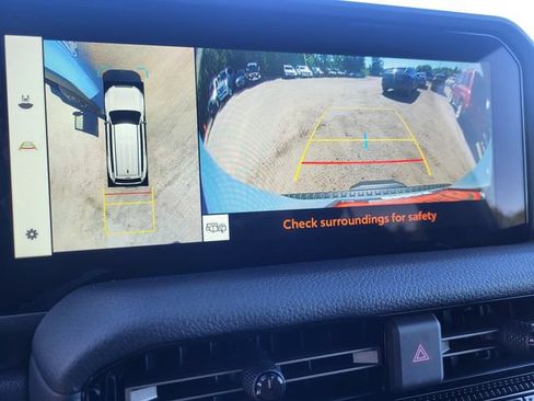 Used 2025 Toyota Land Cruiser w/ Premium Package AWD/4WD image 17