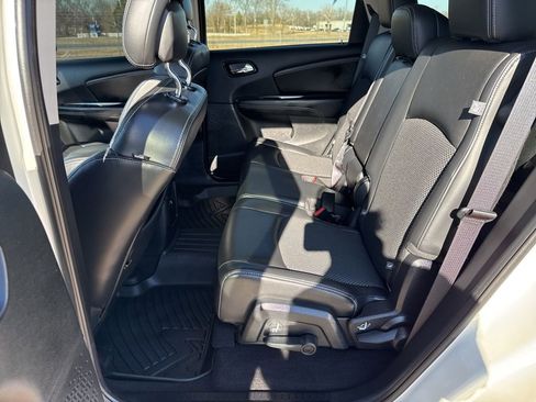 Certified 2016 Dodge Journey Crossroad image 10