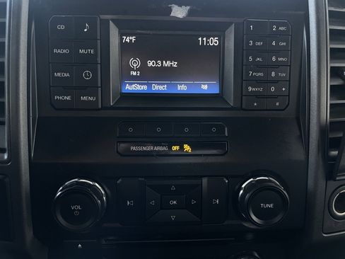 Used 2018 Ford F250 XL w/ Power Equipment Group image 40