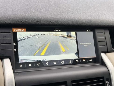 Used 2017 Land Rover Discovery Sport HSE image 39