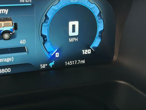 Used 2025 Ford Bronco Big Bend image 8