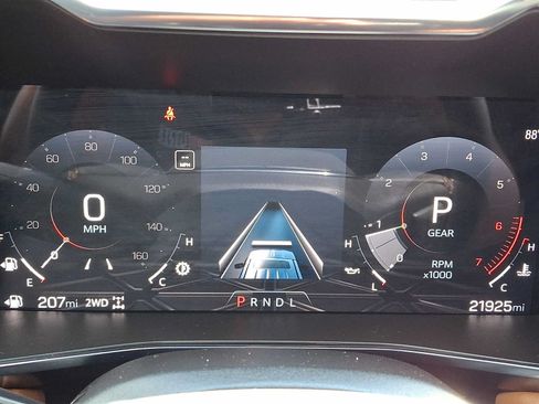 Used 2024 GMC Canyon AT4 w/ AT4 Premium Package AWD/4WD image 23