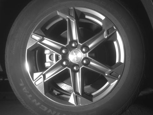 Used 2025 Chevrolet Blazer LT FWD image 15