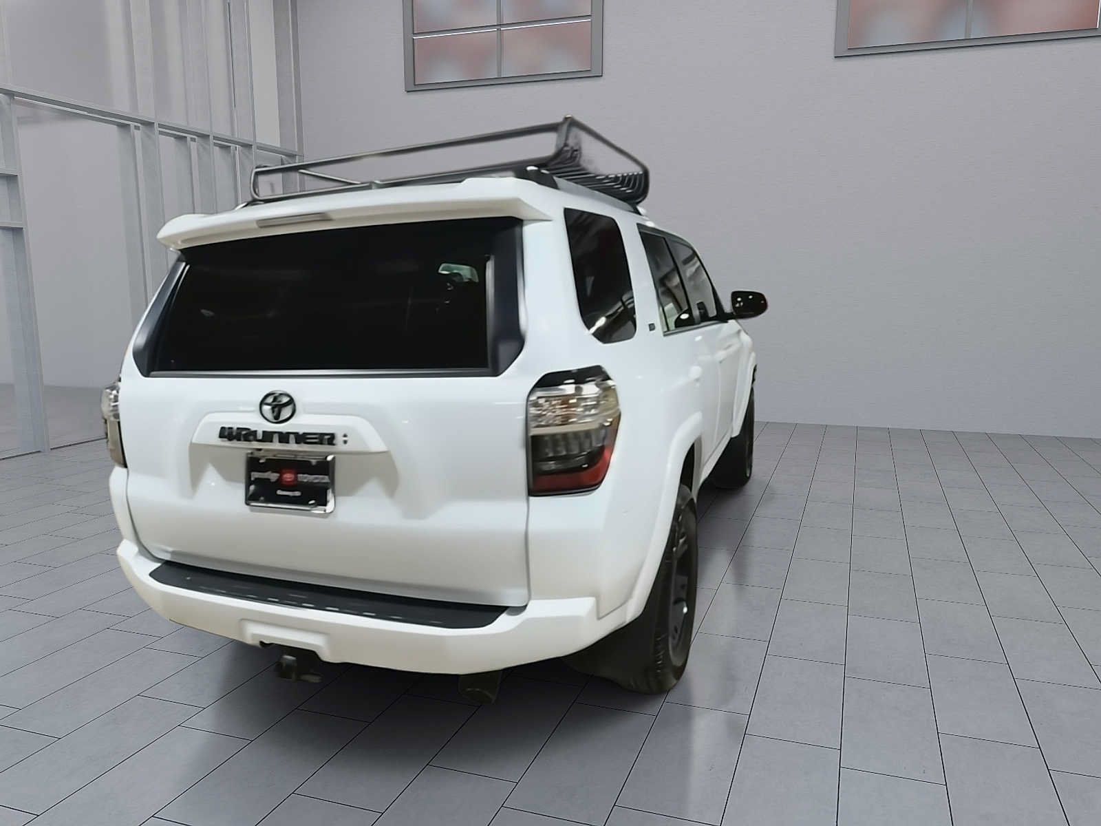 Certified 2024 Toyota 4Runner SR5 AWD/4WD image 8