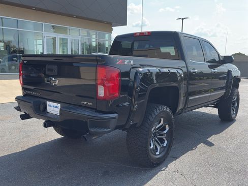 Used 2018 Chevrolet Silverado 1500 LTZ Z71 w/ LTZ Plus Package AWD/4WD image 5