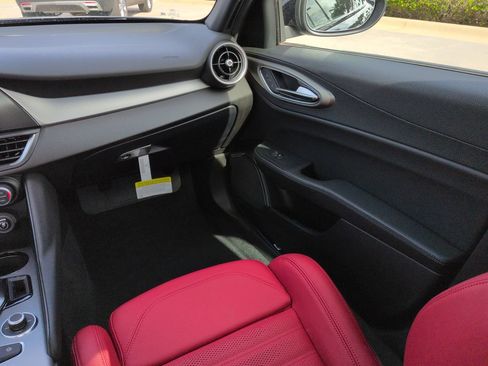 New 2026 Alfa Romeo Giulia w/ Driving Assist Package RWD image 15