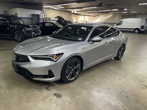 Used 2024 Acura Integra A-Spec image 3