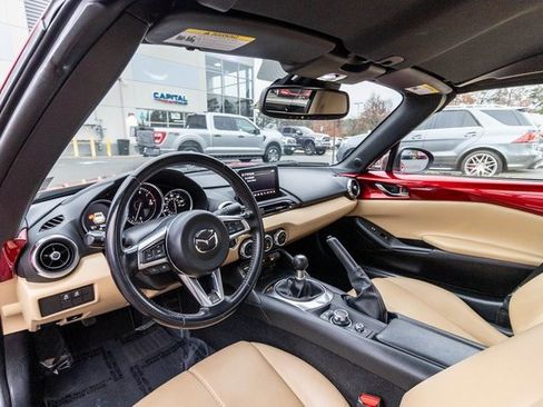 Used 2020 MAZDA MX-5 Miata RF Grand Touring image 44