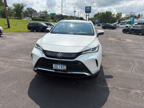 Used 2022 Toyota Venza XLE AWD/4WD image 7