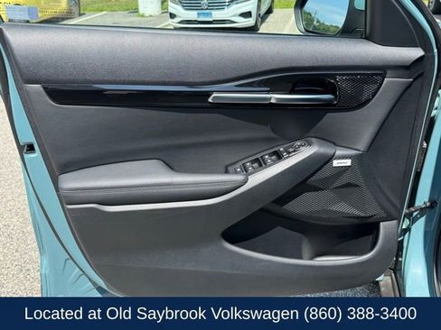 Used 2024 Kia Seltos SX w/ SX Sunroof Package image 37