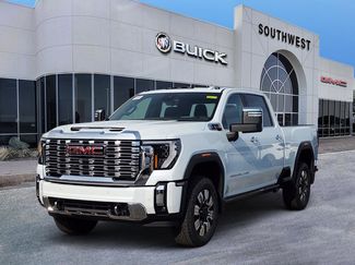 New 2026 GMC Sierra 2500 Denali video 2