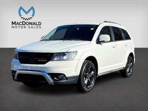 Used 2019 Dodge Journey Crossroad image 1