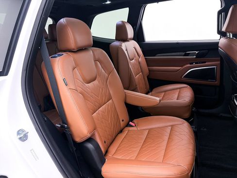 Used 2024 Kia Telluride SX Prestige X-Pro AWD/4WD image 40