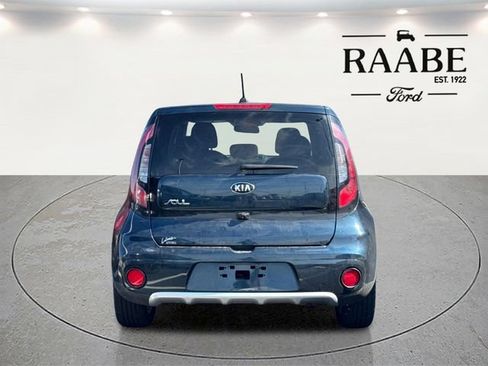 Used 2017 Kia Soul + FWD image 18