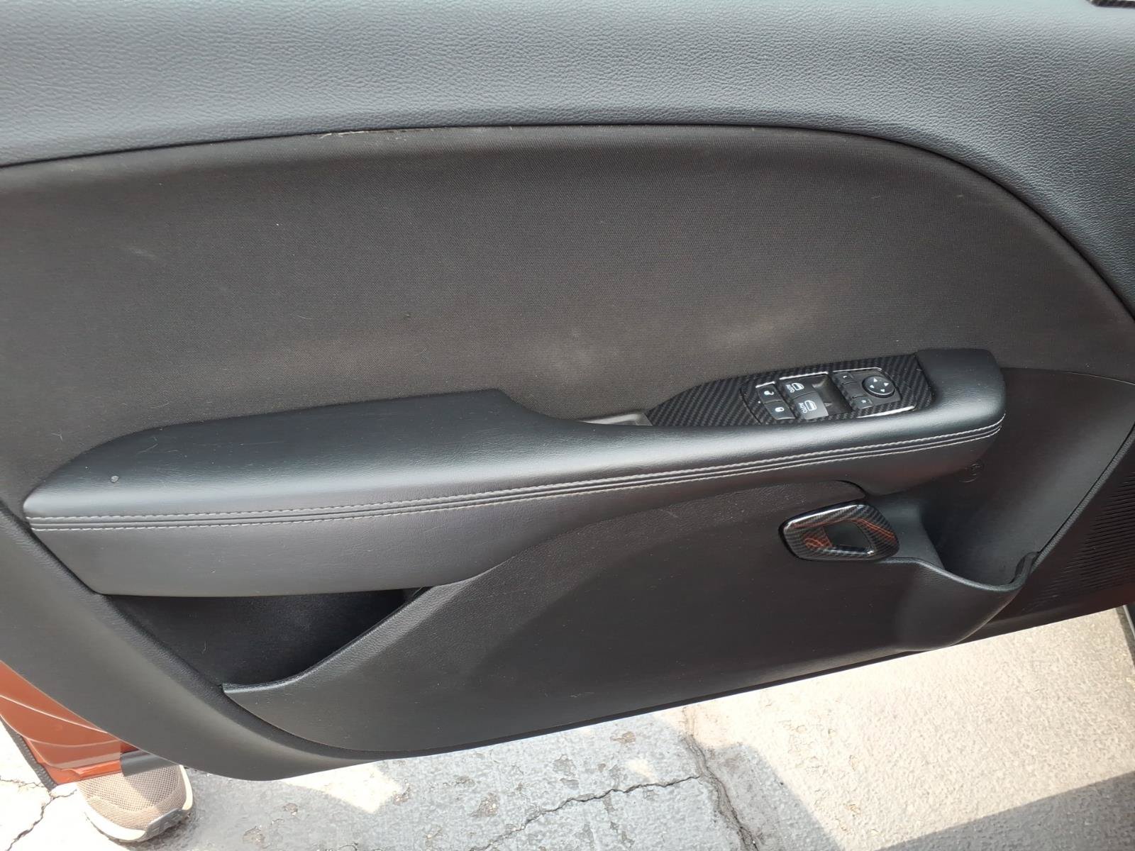 Used 2022 Dodge Challenger GT AWD/4WD image 10