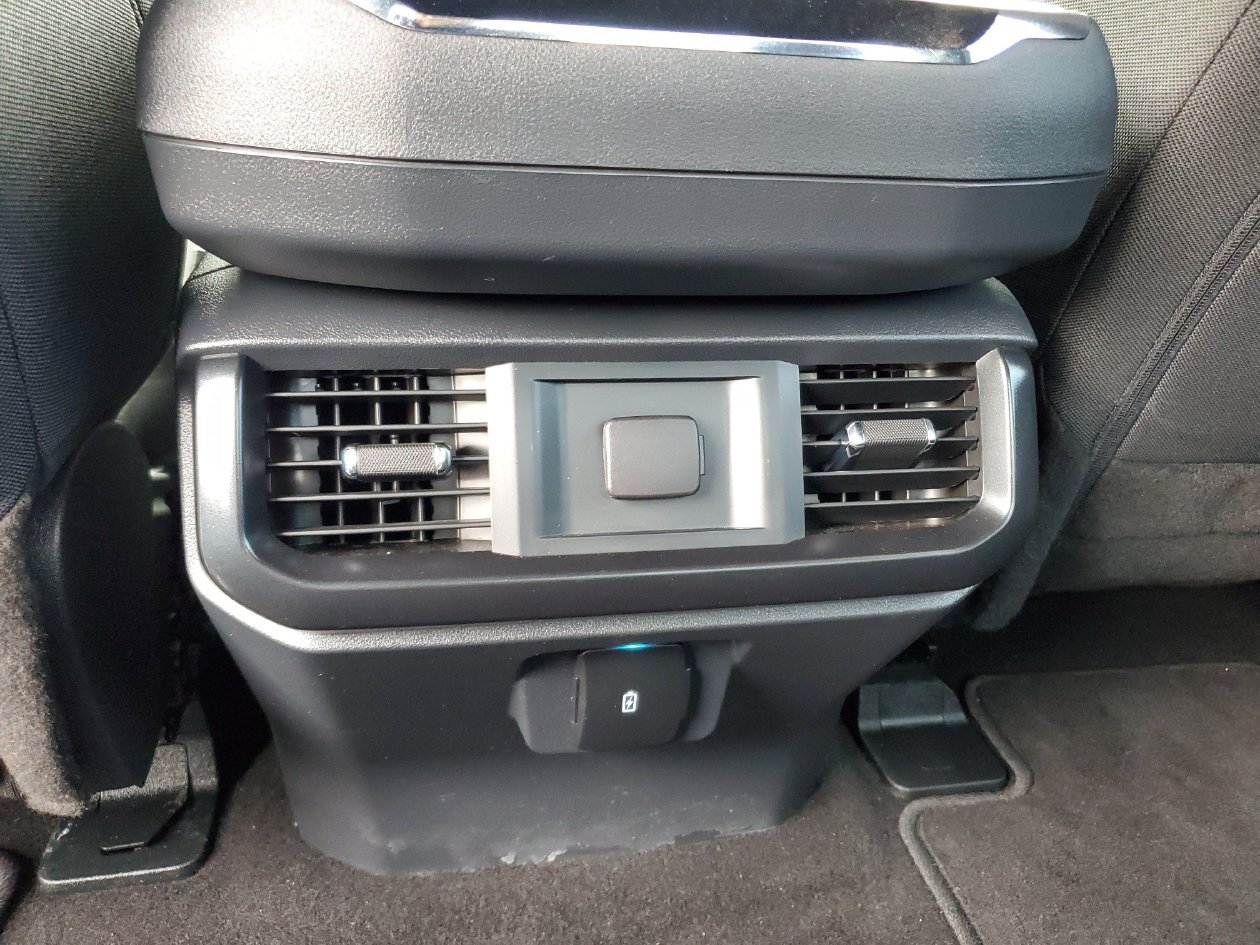 Used 2025 Ford F150 STX w/ Equipment Group 200A RWD image 16