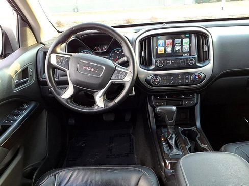 Used 2017 GMC Canyon SLT w/ Driver Alert Package image 21