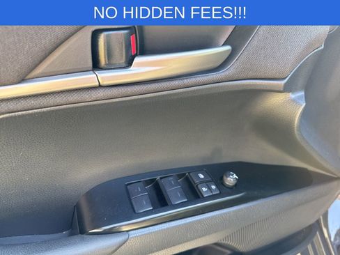 Used 2025 Toyota Camry LE FWD image 20