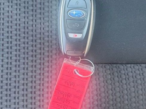 Used 2022 Subaru Outback Premium image 34