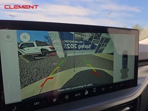 New 2025 Ford Escape SE image 14