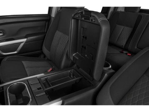 Used 2021 Nissan Titan SV w/ SV Convenience Package RWD image 18