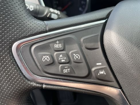 Used 2023 Chevrolet Equinox LT FWD image 31