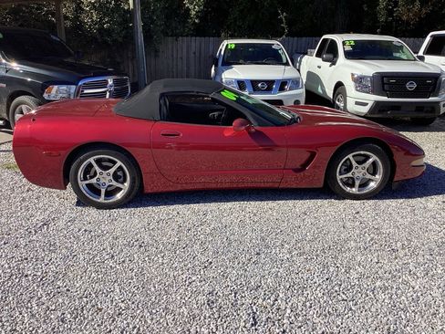 Used 2004 Chevrolet Corvette Convertible w/ Preferred Equipment Group image 9